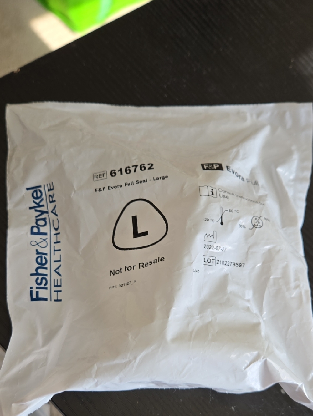 Fisher & Paykel Healthcare Evora Full Seal  White